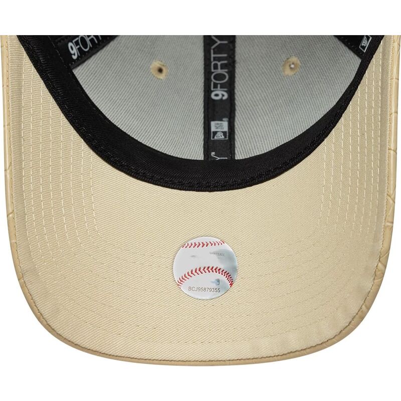 epci-curbata-bej-reglabila-9forty-pu-pattern-de-new-york-yankees-mlb-de-new-era