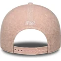 epci-curbata-roz-snapback-rosa-9forty-m-crown-winter-borg-de-new-york-yankees-mlb-de-new-era
