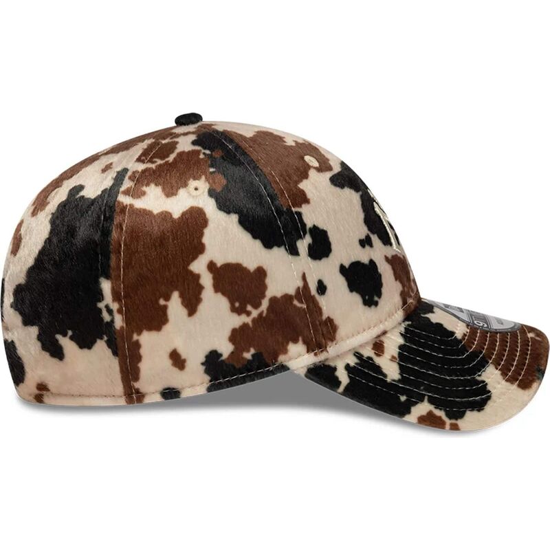 epci-curbata-maro-reglabila-9twenty-animal-print-de-new-york-yankees-mlb-de-new-era epci-curbata-maro-reglabila-9twenty-animal-print-de-new-york-yankees-mlb-de-new-era