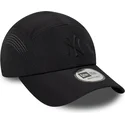 epci-curbata-negru-snapback-runner-tech-midi-de-new-york-yankees-mlb-de-new-era