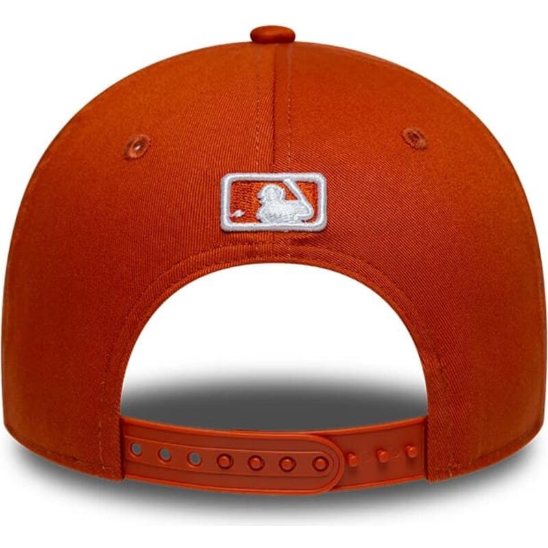 epci-curbata-portocaliu-snapback-9forty-m-crown-de-new-york-yankees-mlb-de-new-era epci-curbata-portocaliu-snapback-9forty-m-crown-de-new-york-yankees-mlb-de-new-era