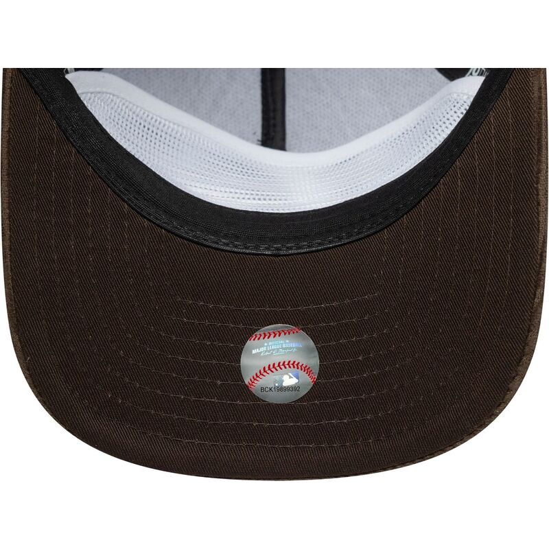 epci-curbata-maro-snapback-19twenty-cooperstown-cord-de-chicago-cubs-mlb-de-new-era epci-curbata-maro-snapback-19twenty-cooperstown-cord-de-chicago-cubs-mlb-de-new-era