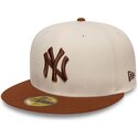 epci-plata-maro-fitted-59fifty-league-essential-de-new-york-yankees-mlb-de-new-era
