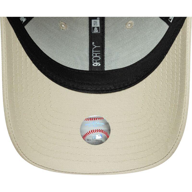 epci-curbata-bej-reglabila-9forty-league-essential-de-new-york-yankees-mlb-de-new-era epci-curbata-bej-reglabila-9forty-league-essential-de-new-york-yankees-mlb-de-new-era