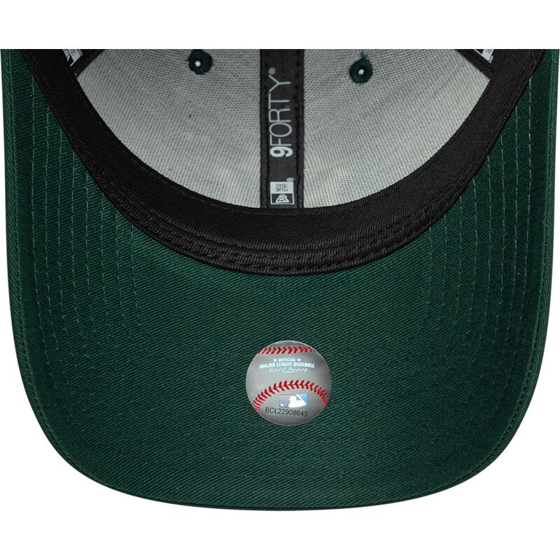 epci-curbata-verzior-reglabila-9forty-outdoor-icon-de-new-york-yankees-mlb-de-new-era