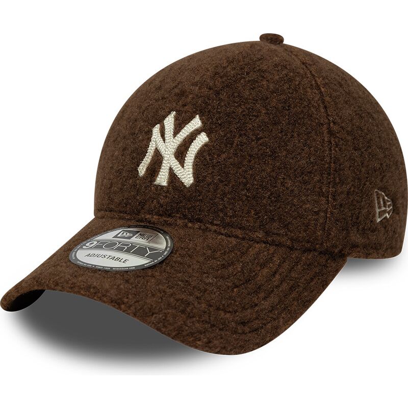 epci-curbata-maro-snapback-9forty-winter-borg-de-new-york-yankees-mlb-de-new-era