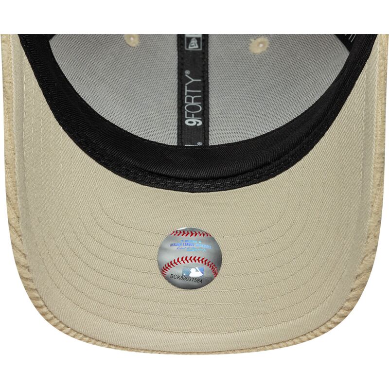 epci-curbata-bej-reglabila-9forty-m-crown-cord-de-new-york-yankees-mlb-de-new-era epci-curbata-bej-reglabila-9forty-m-crown-cord-de-new-york-yankees-mlb-de-new-era