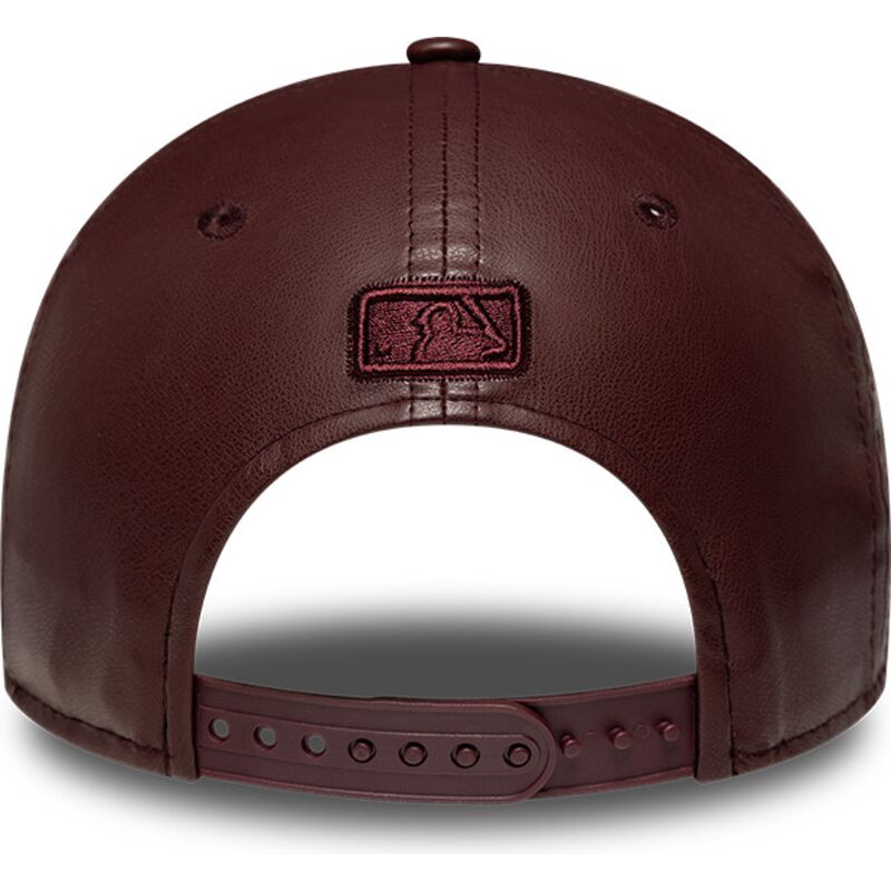 epci-curbata-maro-snapback-9forty-m-crown-pu-diamante-de-new-york-yankees-mlb-de-new-era