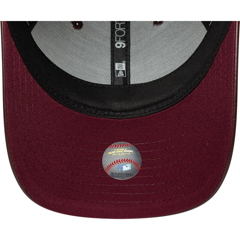 epci-curbata-maro-snapback-9forty-m-crown-pu-diamante-de-new-york-yankees-mlb-de-new-era