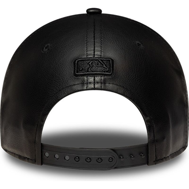 epci-curbata-negru-snapback-9forty-m-crown-pu-diamante-de-new-york-yankees-mlb-de-new-era epci-curbata-negru-snapback-9forty-m-crown-pu-diamante-de-new-york-yankees-mlb-de-new-era