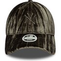epci-curbata-verzior-reglabila-9twenty-velour-de-new-york-yankees-mlb-de-new-era