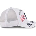 epci-curbata-alb-snapback-9forty-m-crown-a-frame-all-over-de-new-york-yankees-mlb-de-new-era