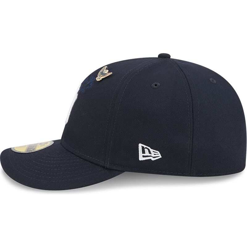epci-curbata-bleumarin-fitted-59fifty-pin-na-lifestyle-f1-de-new-york-yankees-mlb-de-new-era