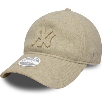 Șepci curbată bej reglabilă 9TWENTY A Frame Melton Luxe de New York Yankees MLB de New Era