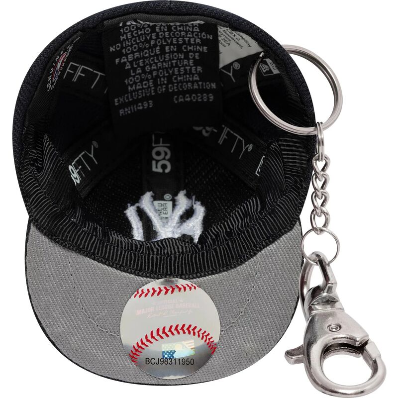 accesorii-bleumarin-llavero-mini-cap-keychain-de-new-york-yankees-mlb-de-new-era
