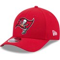 epci-curbata-maro-snapback-9forty-m-crown-team-de-tampa-bay-buccaneers-nfl-de-new-era
