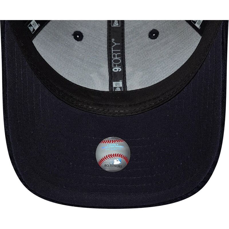 epci-curbata-bleumarin-snapback-9forty-m-crown-cord-visor-de-new-york-yankees-mlb-de-new-era epci-curbata-bleumarin-snapback-9forty-m-crown-cord-visor-de-new-york-yankees-mlb-de-new-era