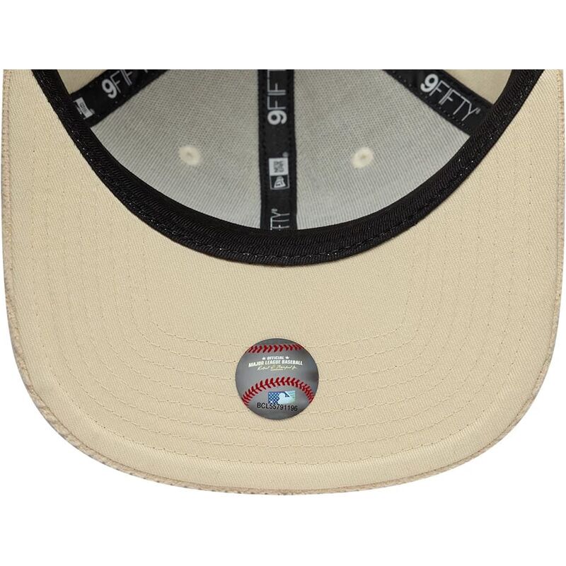 epci-plata-bej-snapback-9fifty-cord-visor-de-new-york-yankees-mlb-de-new-era
