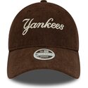 epci-curbata-maro-reglabila-9twenty-cord-script-de-new-york-yankees-mlb-de-new-era