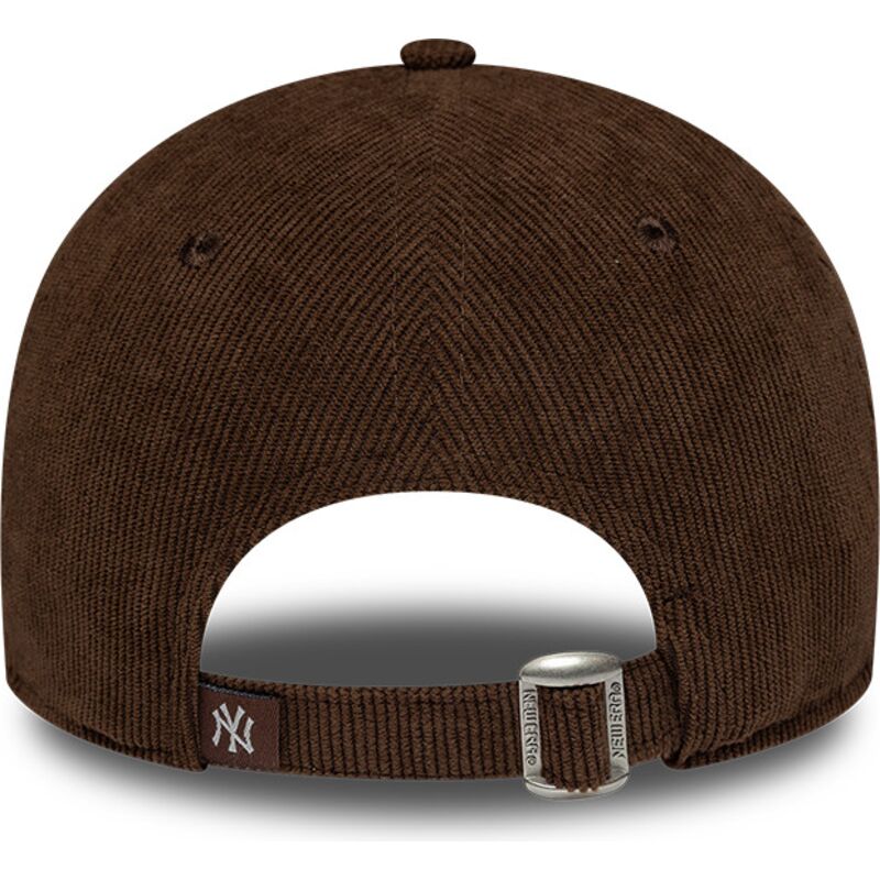 epci-curbata-maro-reglabila-9twenty-cord-script-de-new-york-yankees-mlb-de-new-era