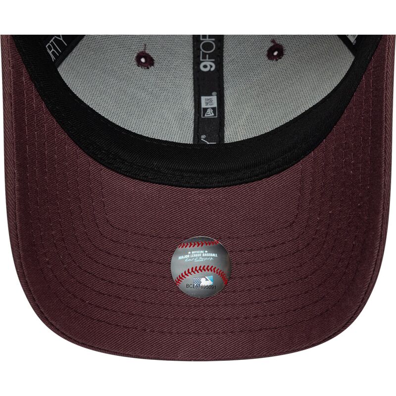epci-curbata-rou-reglabila-9forty-league-essential-de-new-york-yankees-mlb-de-new-era