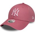epci-curbata-roz-reglabila-9forty-league-essential-cas-de-new-york-yankees-mlb-de-new-era