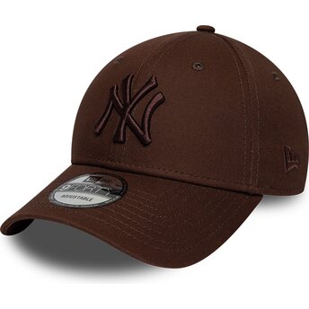 Șepci curbată maro reglabilă 9FORTY League Essential de New York Yankees MLB de New Era