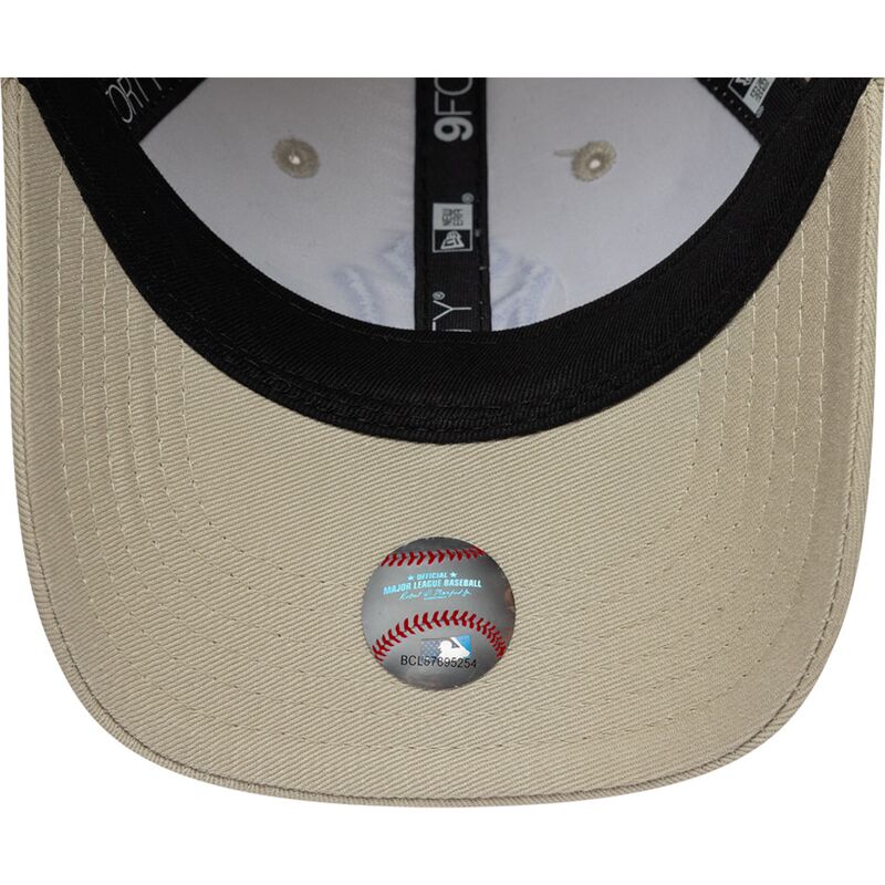 epci-curbata-bej-reglabila-9forty-monster-icon-de-new-york-yankees-mlb-de-new-era