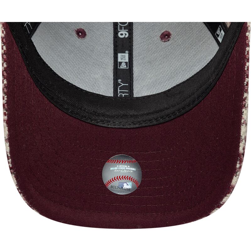 epci-curbata-rou-reglabila-9forty-m-crown-houndstooth-de-new-york-yankees-mlb-de-new-era epci-curbata-rou-reglabila-9forty-m-crown-houndstooth-de-new-york-yankees-mlb-de-new-era
