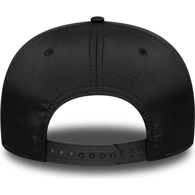 epci-curbata-negru-snapback-9seventy-stretch-snap-gradient-de-liverpool-football-club-premier-league-de-new-era