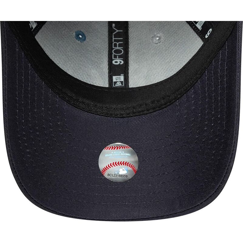 epci-curbata-papagal-reglabila-pentru-copii-9forty-colourblock-de-new-york-yankees-mlb-de-new-era