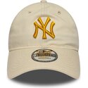 epci-curbata-bej-reglabila-dorado-9twenty-league-essential-de-new-york-yankees-mlb-de-new-era