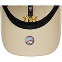 epci-curbata-bej-reglabila-dorado-9twenty-league-essential-de-new-york-yankees-mlb-de-new-era