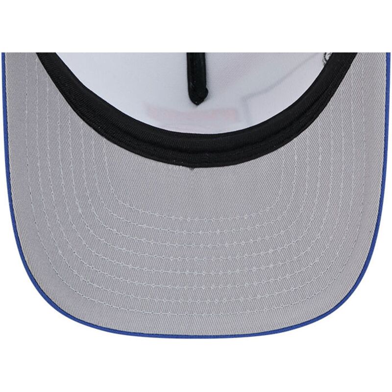 epci-curbata-alb-snapback-hardwood-classics-9fifty-a-frame-precurved-de-new-york-knicks-nba-de-new-era