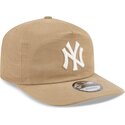 epci-curbata-bej-snapback-19twenty-precurved-de-new-york-yankees-mlb-de-new-era
