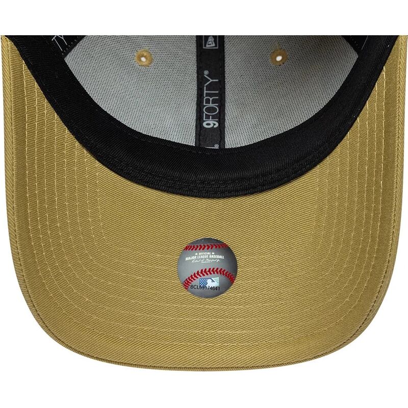 epci-curbata-kaki-reglabila-9forty-league-essential-de-new-york-yankees-mlb-de-new-era