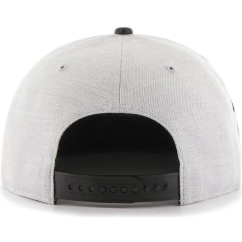 epci-plata-gri-snapback-lateral-de-new-york-yankees-mlb-de-47-brand